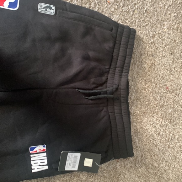 NBA Sweatpants - Picture 2 of 9
